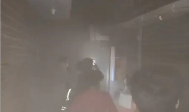 भोजपुर में कपड़े की दुकान में लगी आग, 10 लाख से ज्यादा की संपत्ति जलकर राख