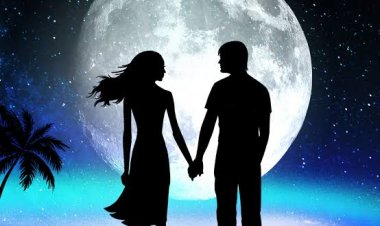 60 की उम्र में वकील ने बचपन की प्रेमिका के लिए पत्नी को छोड़ा