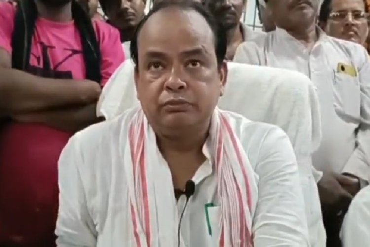 मंत्री इरफान अंसारी ने बेटे का वीडियो वायरल होने के बाद किया भावुक पोस्ट, बोले- मेरे बेटे को गलत तरीके से घसीटा जा रहा