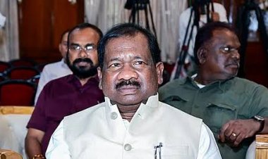 शिक्षा मंत्री रामदास सोरेन फिसलकर गिरे, सिर पर चोट व ब्लड क्लॉट