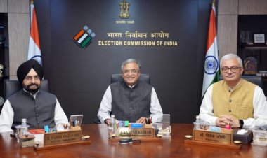 बिहार चुनाव कार्यक्रमों की घोषणा आज होने के आसार, बोले चुनाव आयुक्त- जरूर वोट करें