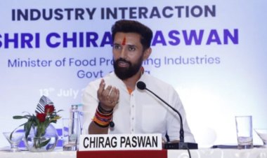 नाराज चिराग को मनाने पहुंचे धर्मेंद्र प्रधान और विनोद तावड़े, NDA में सीट शेयरिंग को लेकर हलचल तेज