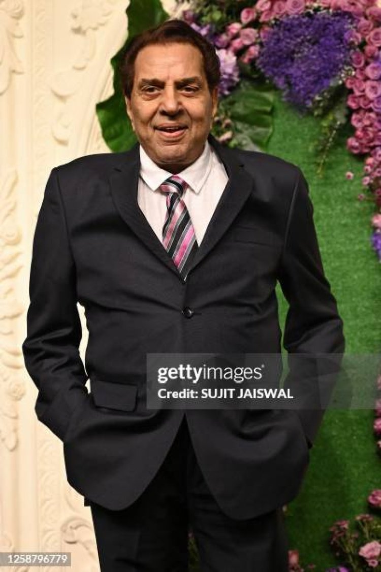 Dharmendra: The Last Of Bollywood’s Gentle Giants.