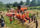 गिरिडीह में 48 घंटे बाद भी खदान में डूबी महिला का नहीं मिला सुराग,  ग्रामीणों ने दो घंटे तक किया सड़क जाम
